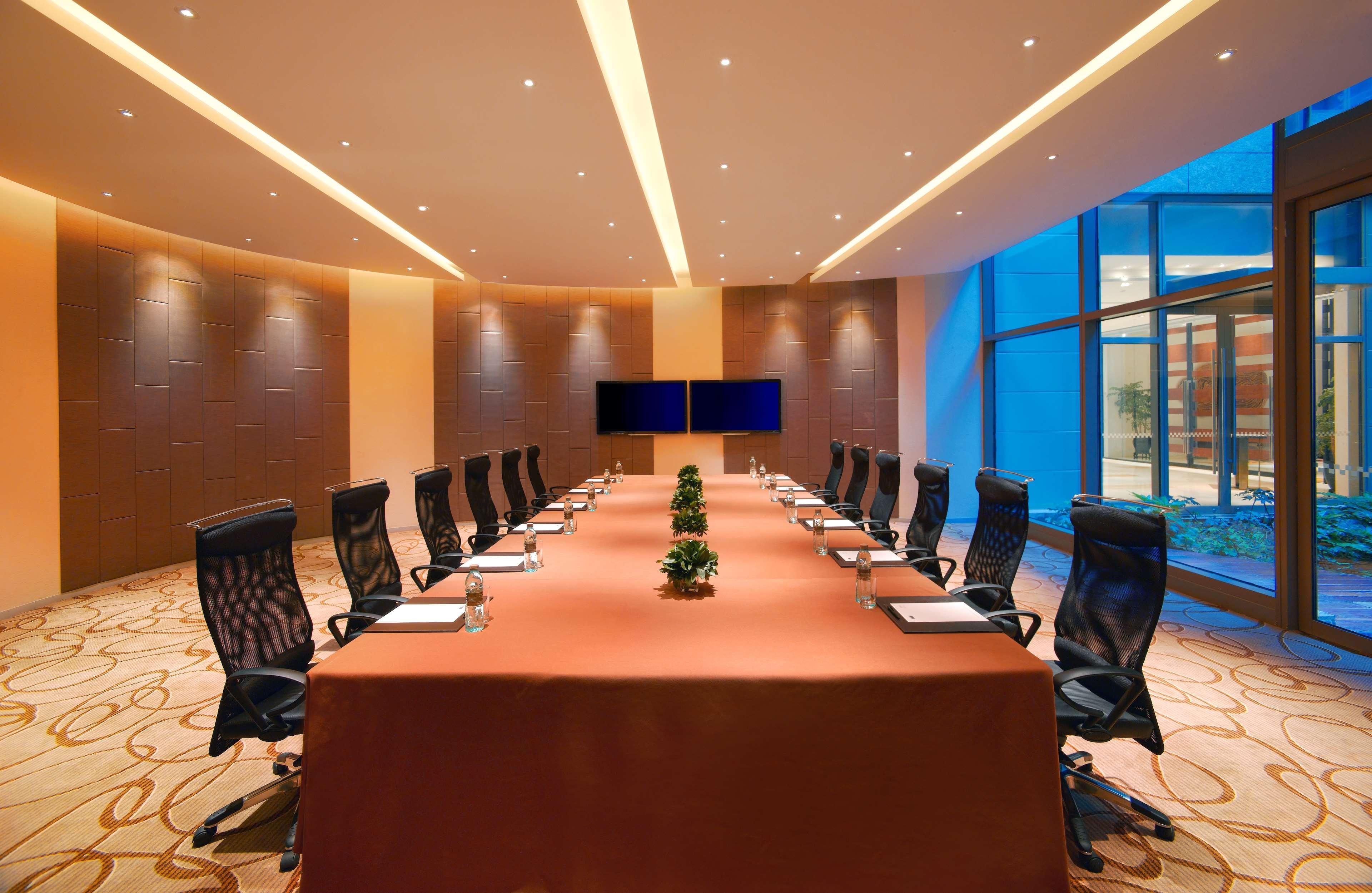 Hyatt Regency Guiyang Hotel Guiyang  Exterior photo