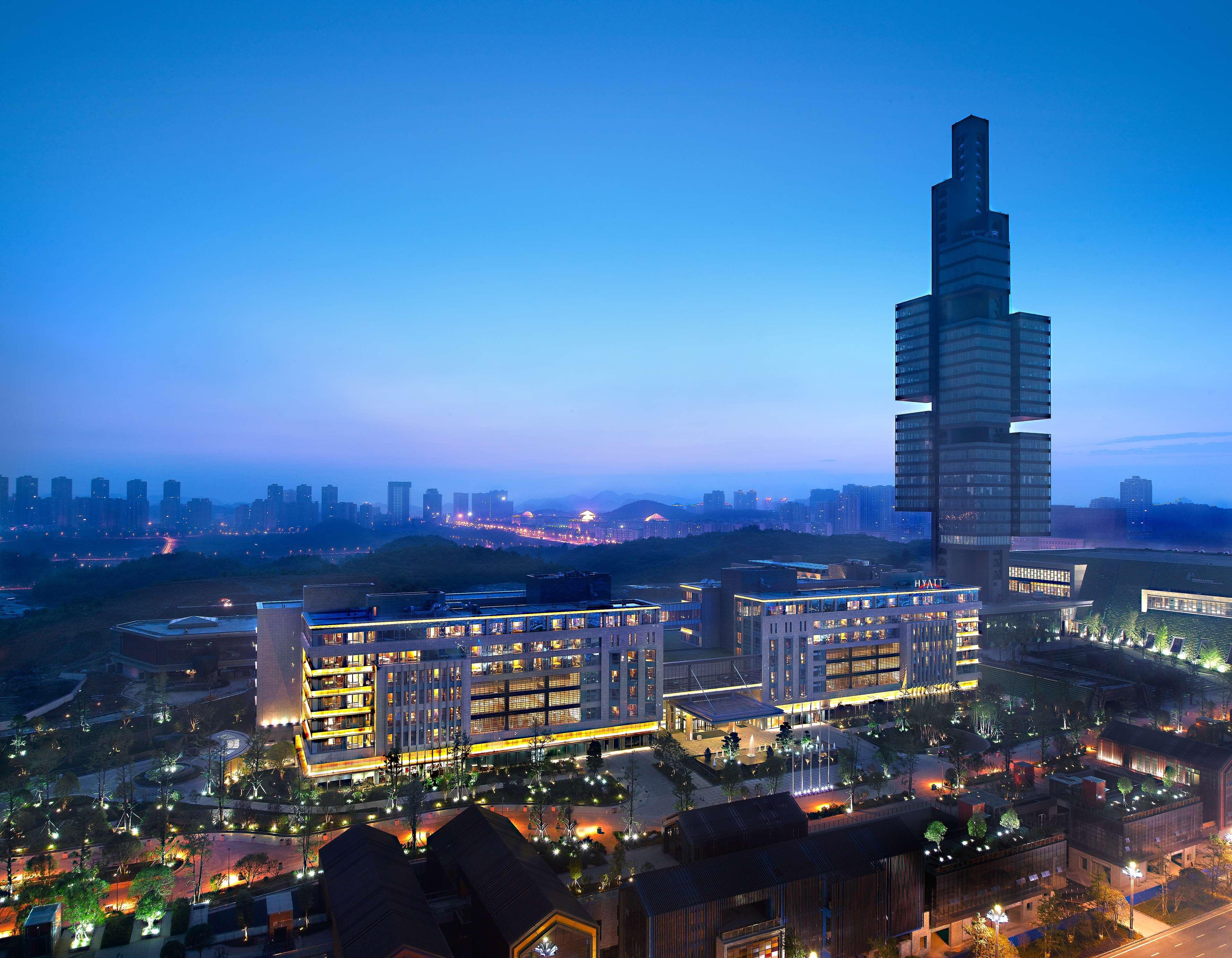 Hyatt Regency Guiyang Hotel Guiyang  Exterior photo
